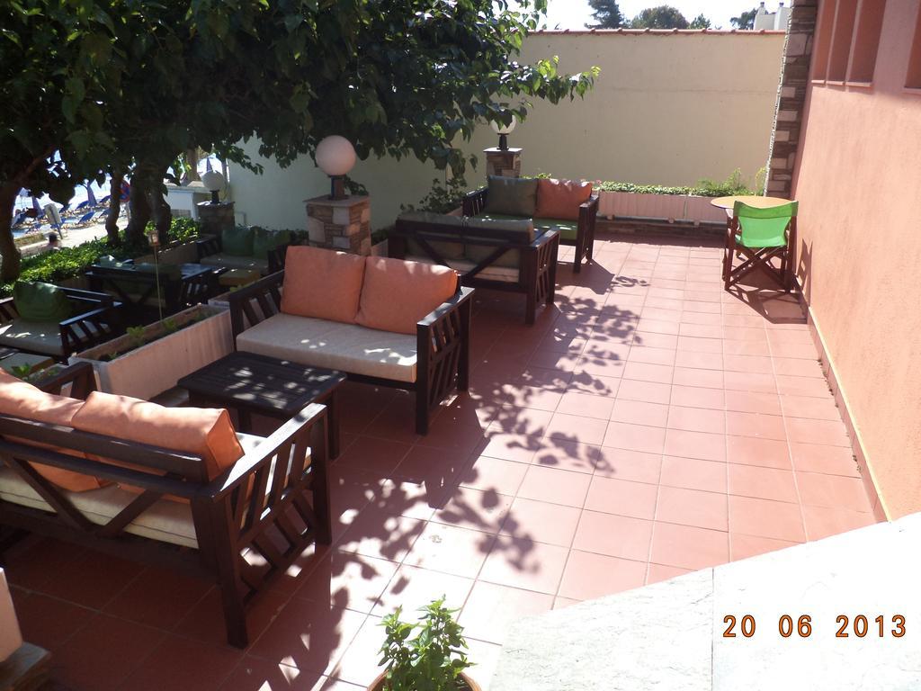 Polychrono Beach Hotel Εξωτερικό φωτογραφία